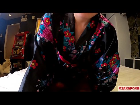 ❤️ O le teine talavou cosplay e fiafia i feusua'iga e fa'atama'ita'i ma se squirt i se fafine ti'eti'e solofanua ma se blowjob. Teine Asia ma pusi fulufulua ma susu aulelei i toniga Iapani masani i ata vitiō faʻaalia le masturbation ma meataalo fuck. Sakura 3 OSAKAORN. Fa'afeusuaiga ❌️